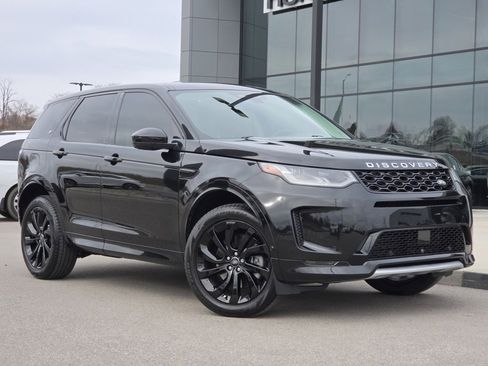 Used 2025 Land Rover Discovery Sport S image 2