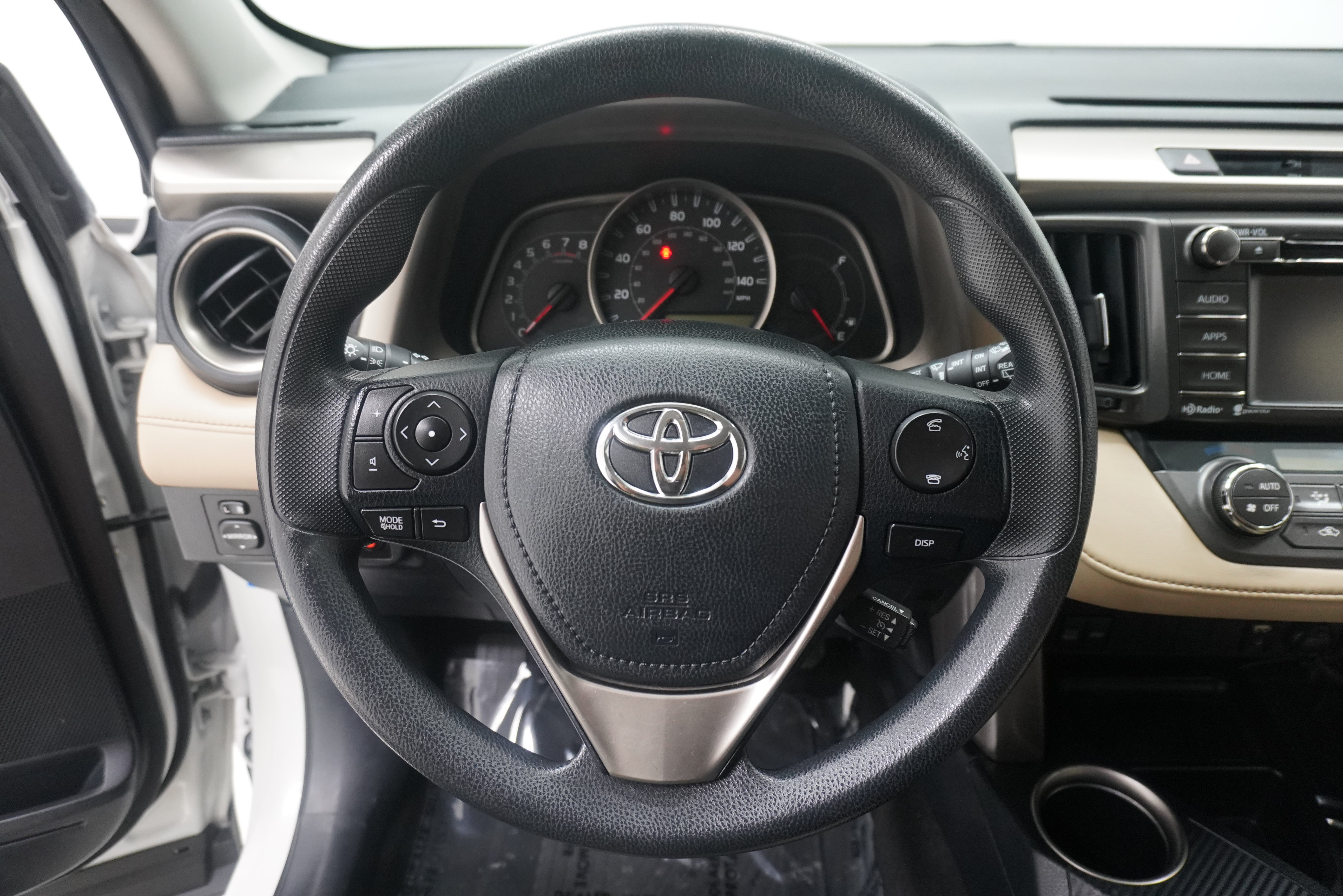 Used 2015 Toyota RAV4 XLE FWD image 15