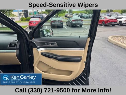 Used 2017 Ford Explorer XLT FWD image 56