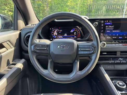 Used 2024 Chevrolet Colorado Trail Boss w/ Advanced Trailering Package AWD/4WD image 21