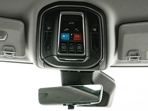 Used 2022 Jeep Grand Cherokee Limited 4xe w/ Luxury Tech Group II AWD/4WD image 43