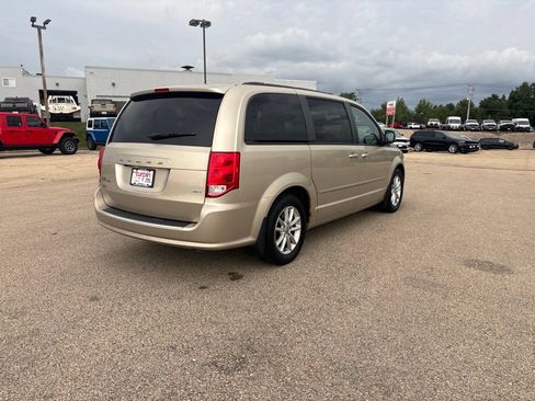 Used 2015 Dodge Grand Caravan SXT FWD image 5