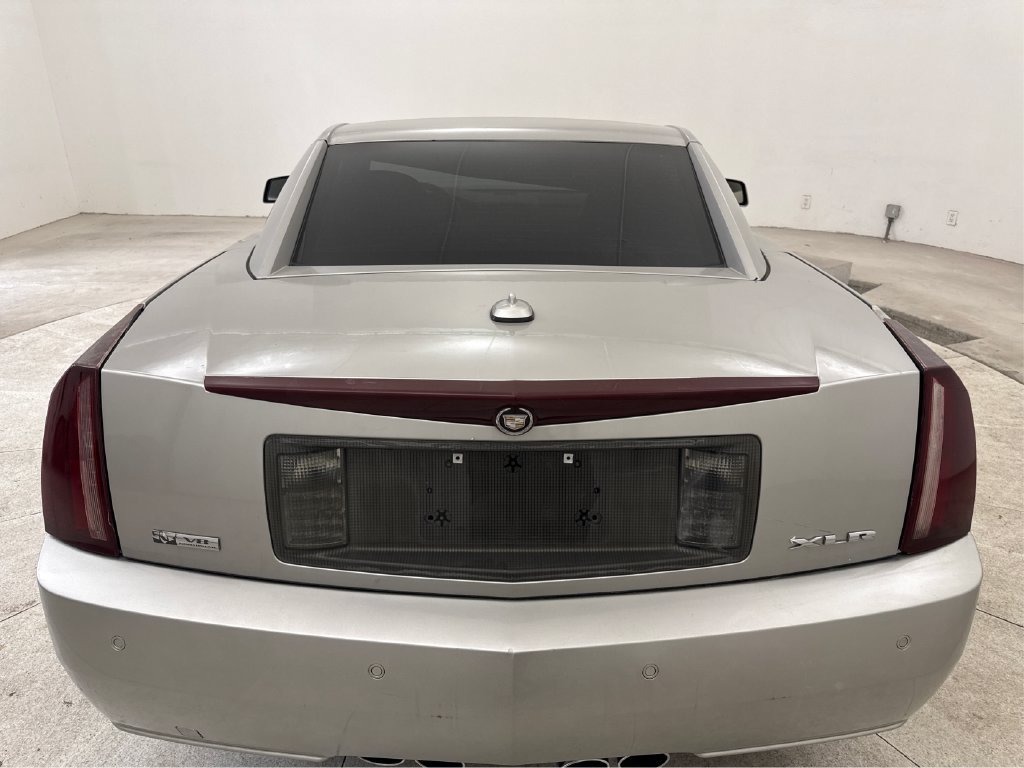 Used 2004 Cadillac XLR RWD image 24