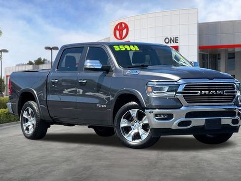 Used 2022 RAM 1500 Laramie AWD/4WD image 2