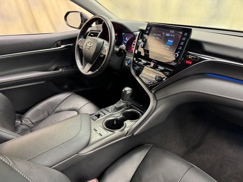Used 2024 Toyota Camry XSE FWD image 23