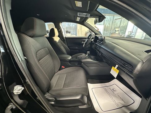 Used 2024 Honda HR-V Sport image 21