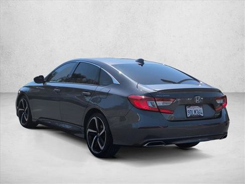 Used 2018 Honda Accord Sport image 8