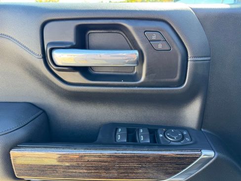 Used 2021 GMC Sierra 1500 Elevation image 17