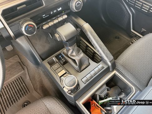 Used 2025 Toyota 4Runner SR5 AWD/4WD image 24