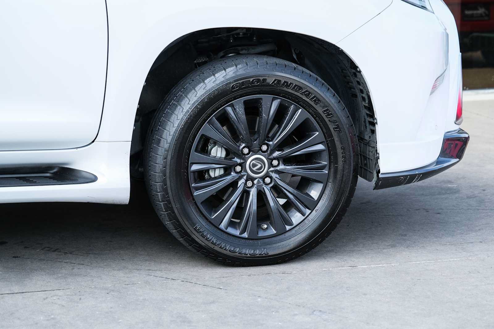 Used 2022 Lexus GX 460 Luxury w/ Sport Design Package AWD/4WD image 8