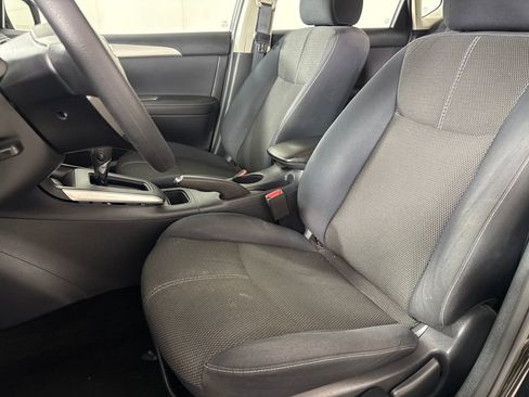 Used 2017 Nissan Sentra S image 11