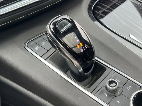 Used 2023 Cadillac Escalade ESV Sport w/ Touring Package image 32