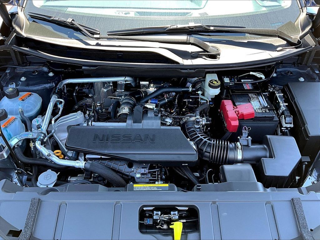 Used 2026 Nissan Rogue Dark Armor AWD/4WD image 12