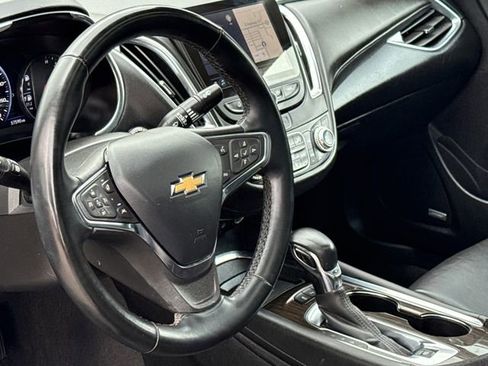 Used 2024 Chevrolet Malibu LT FWD image 18