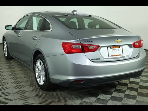 Used 2023 Chevrolet Malibu LT FWD image 12