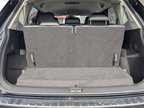 Used 2024 Volkswagen Tiguan Wolfsburg Edition image 7