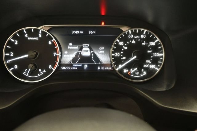 Used 2023 Nissan Rogue SV FWD image 12