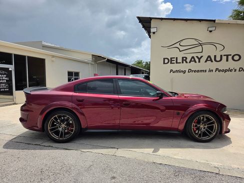 Used 2021 Dodge Charger SRT Hellcat w/ Harman/Kardon Audio Group RWD image 4