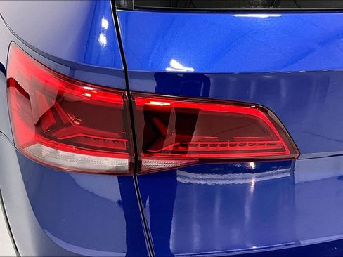 Used 2024 Volkswagen Taos SE image 39