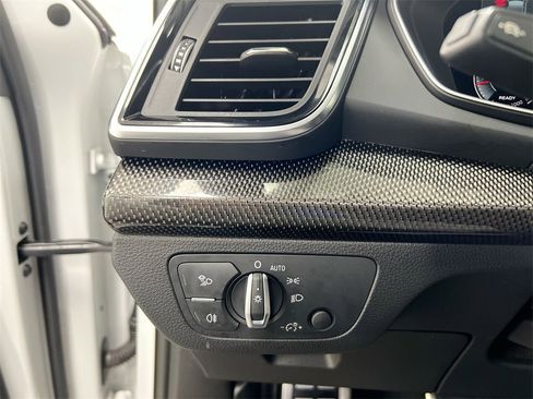 Used 2022 Audi SQ5 Premium Plus w/ Premium Plus Package image 17