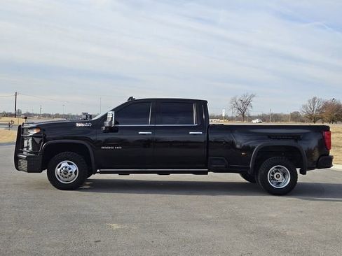 Used 2022 Chevrolet Silverado 3500 High Country image 4