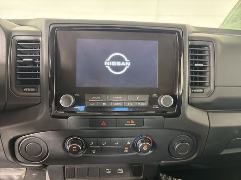 Used 2022 Nissan Frontier S image 13