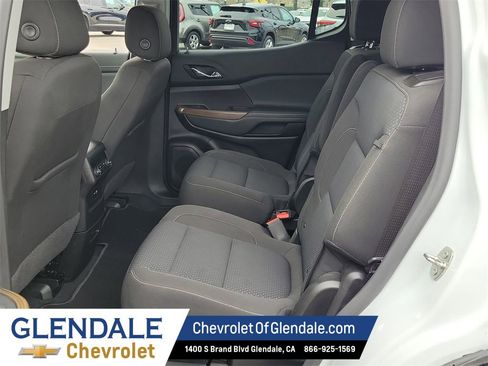 Certified 2023 GMC Acadia SLE image 22