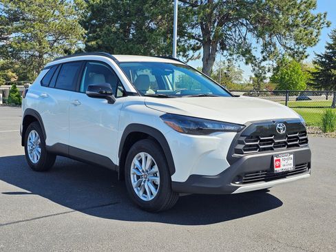 New 2026 Toyota Corolla Cross LE AWD/4WD image 6