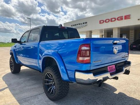 Used 2022 RAM 1500 Laramie AWD/4WD image 5