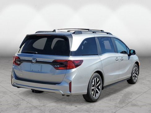 New 2026 Honda Odyssey EX-L image 4