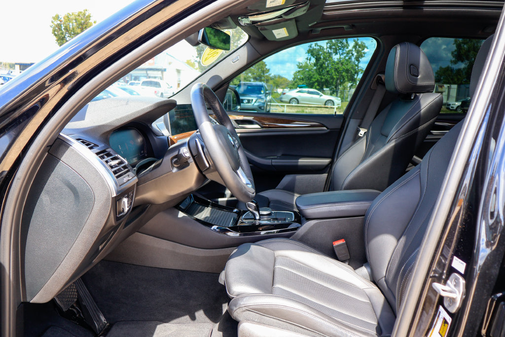 Used 2024 BMW X3 sDrive30i w/ Convenience Package RWD image 7