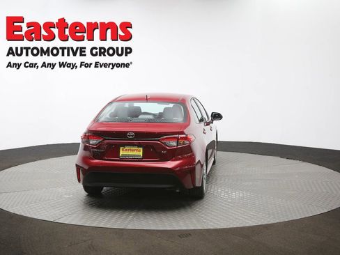 Used 2025 Toyota Corolla LE FWD image 37