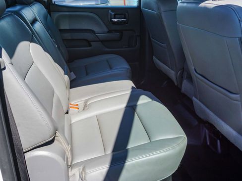 Used 2018 Chevrolet Silverado 1500 W/T w/ Trailering Package image 13