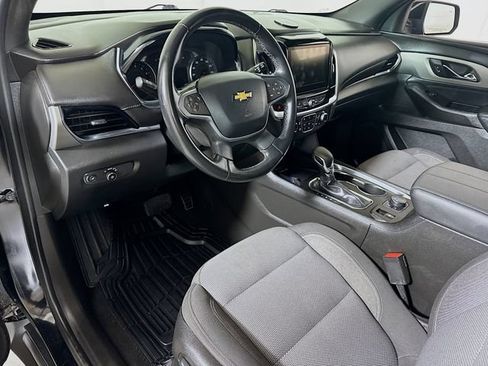 Used 2023 Chevrolet Traverse LT AWD/4WD image 7