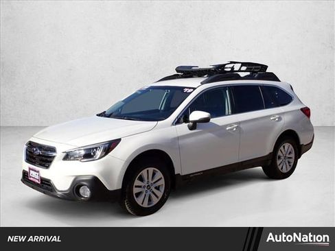 Used 2019 Subaru Outback 2.5i Premium image 1