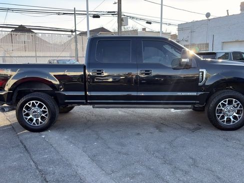 Used 2021 Ford F250 Lariat w/ Lariat Ultimate Package image 7