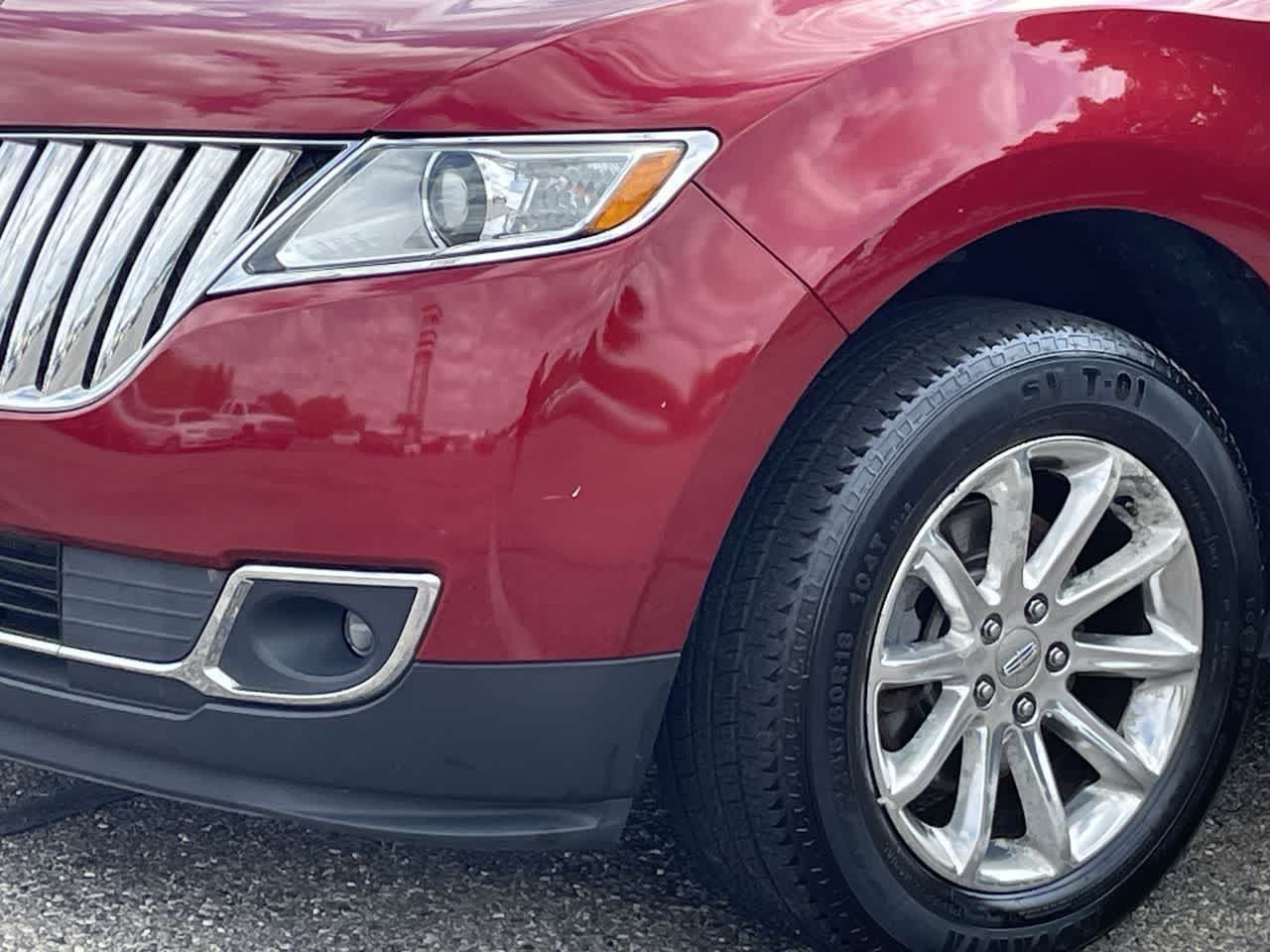 Used 2013 Lincoln MKX AWD image 37