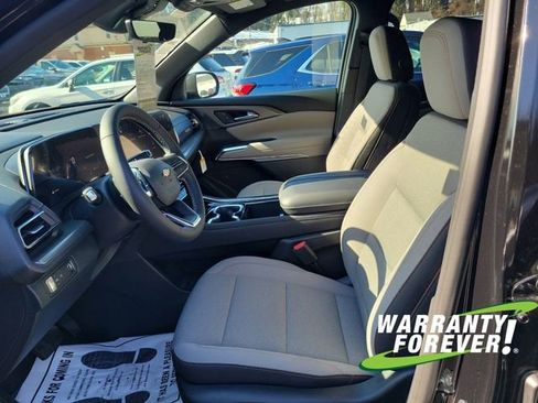 New 2026 Chevrolet Traverse LT w/ Driver Confidence Package FWD image 13