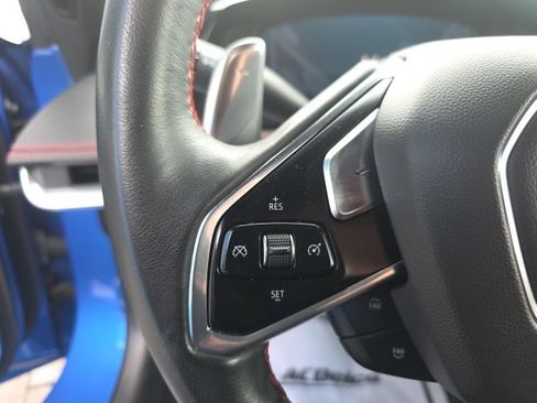 Used 2021 Chevrolet Corvette Stingray Coupe w/ 1LT image 18