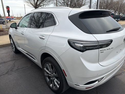 Used 2023 Buick Envision Avenir image 3