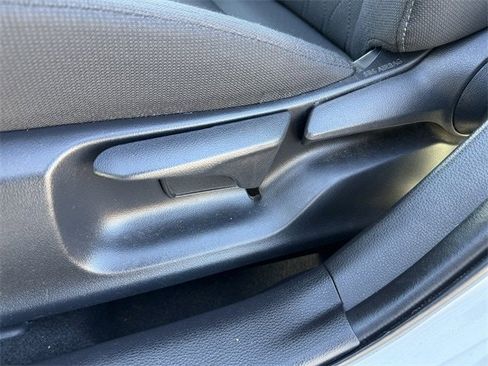 Used 2023 Toyota Corolla LE image 23