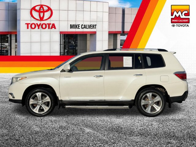 Used 2012 Toyota Highlander Limited w/ Tow Pkg FWD image 5