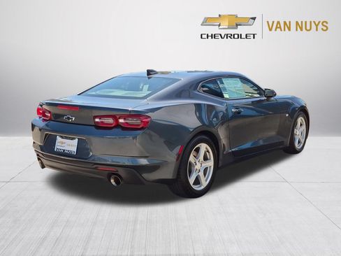 Used 2022 Chevrolet Camaro LT RWD image 5