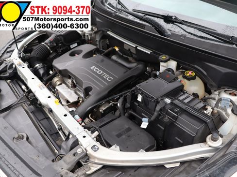 Used 2021 Chevrolet Equinox LT w/ Driver Convenience Package image 20