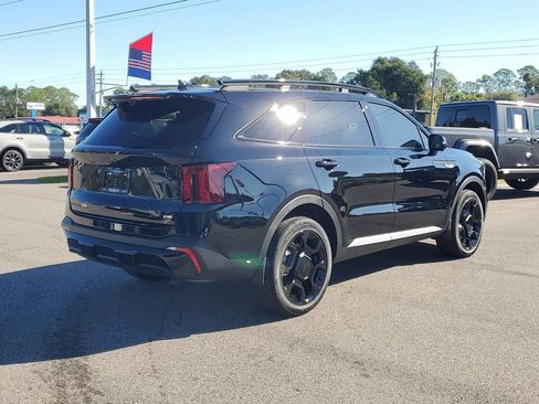 New 2026 Kia Sorento SX Prestige w/ Olive Brown Leather Package image 6