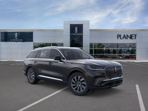 New 2026 Lincoln Aviator 2WD image 7