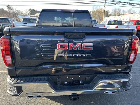 New 2026 GMC Sierra 1500 SLE w/ X31 Off-Road Package image 7