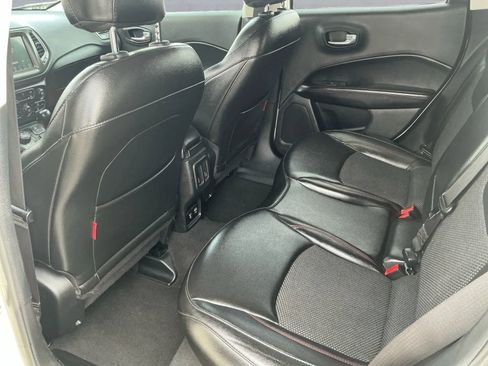 Used 2021 Jeep Compass Trailhawk image 15