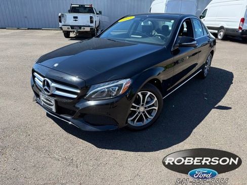 Used 2015 Mercedes-Benz C 300 4MATIC Sedan image 1