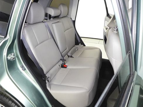 Used 2014 Subaru Forester 2.5i Limited AWD/4WD image 20